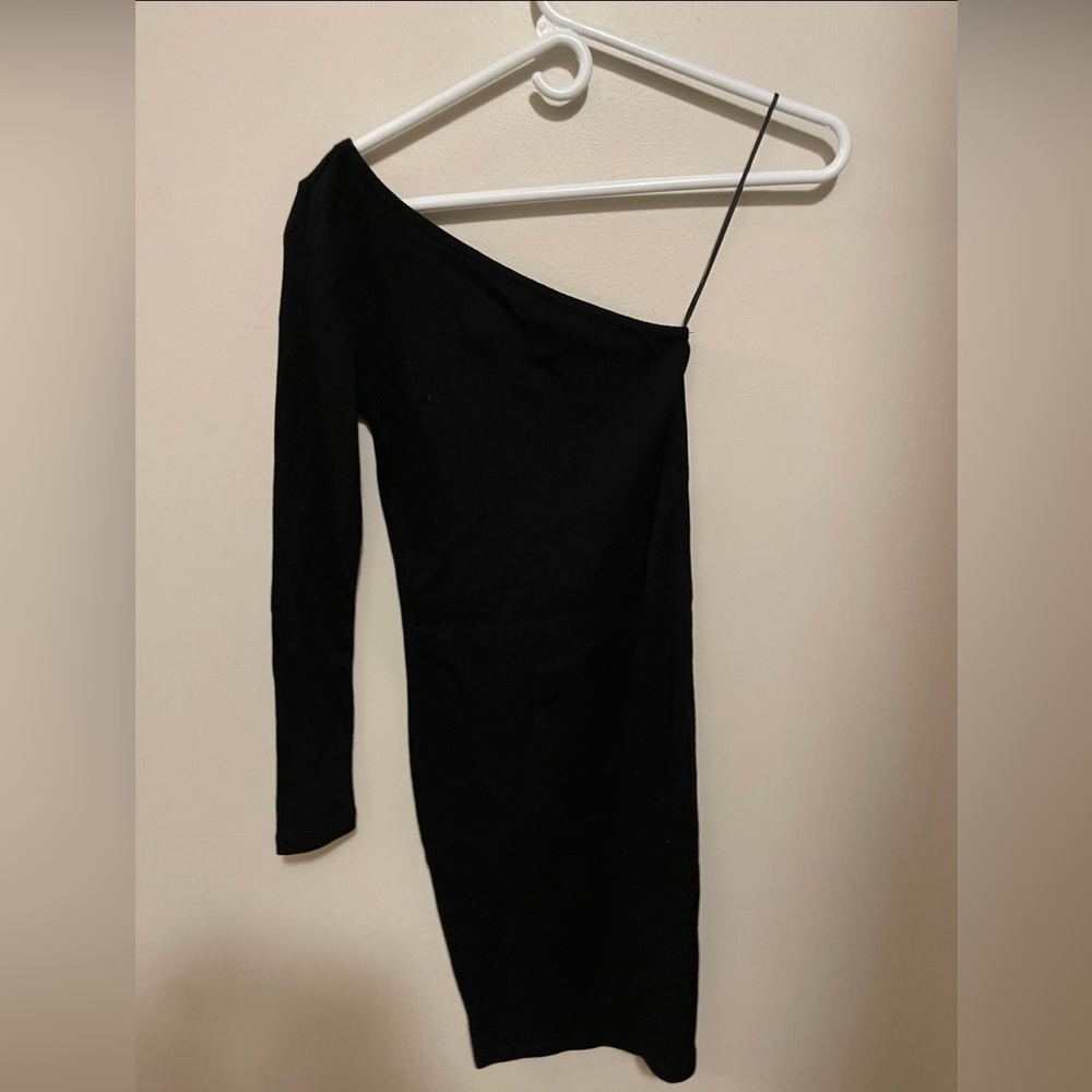 Old Navy Elegant Black One-Shoulder Dress
